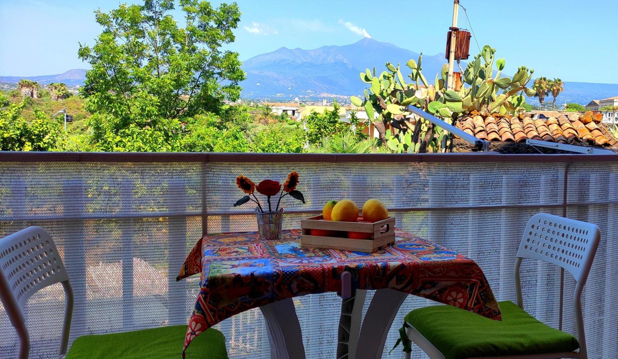 Casa Del Sole Con Vista Sull'Etna A 200 Mt Dal Mare Villa Acireale Exterior photo